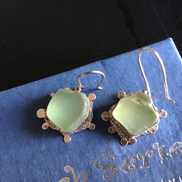 Relish ..beach series Jewelry - Lake Erie Artisan Sterling and beach glass earrings..